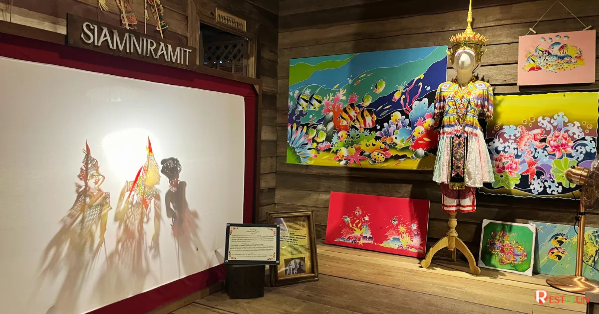 Folk art at Siam Niramit Phuket
